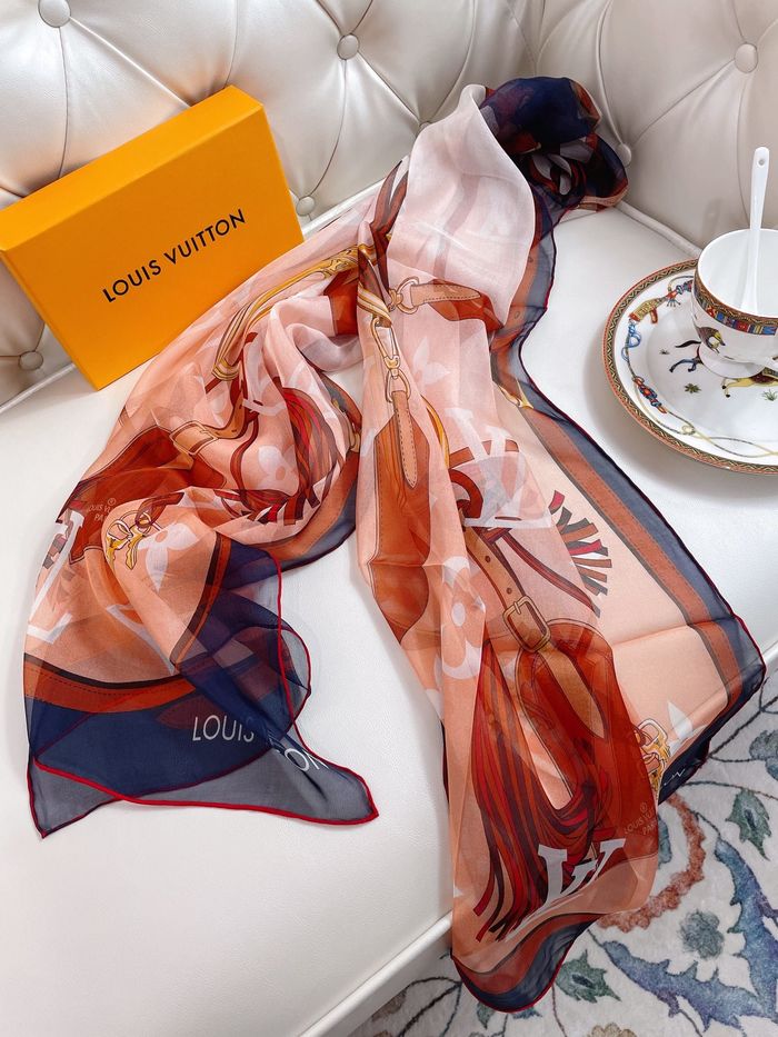 Louis Vuitton Scarf LVS00045